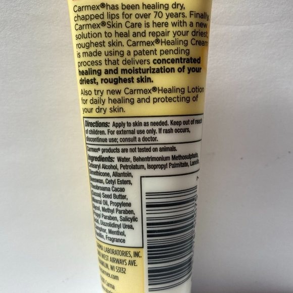 6) Carmex Healing Cream 9 Healing Ingredients - Picture 8 of 12